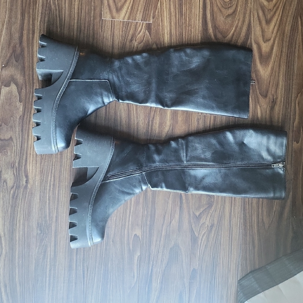 Black Women's Boots